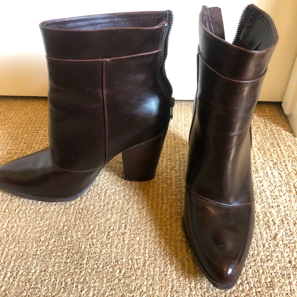 Heeled ankle boots